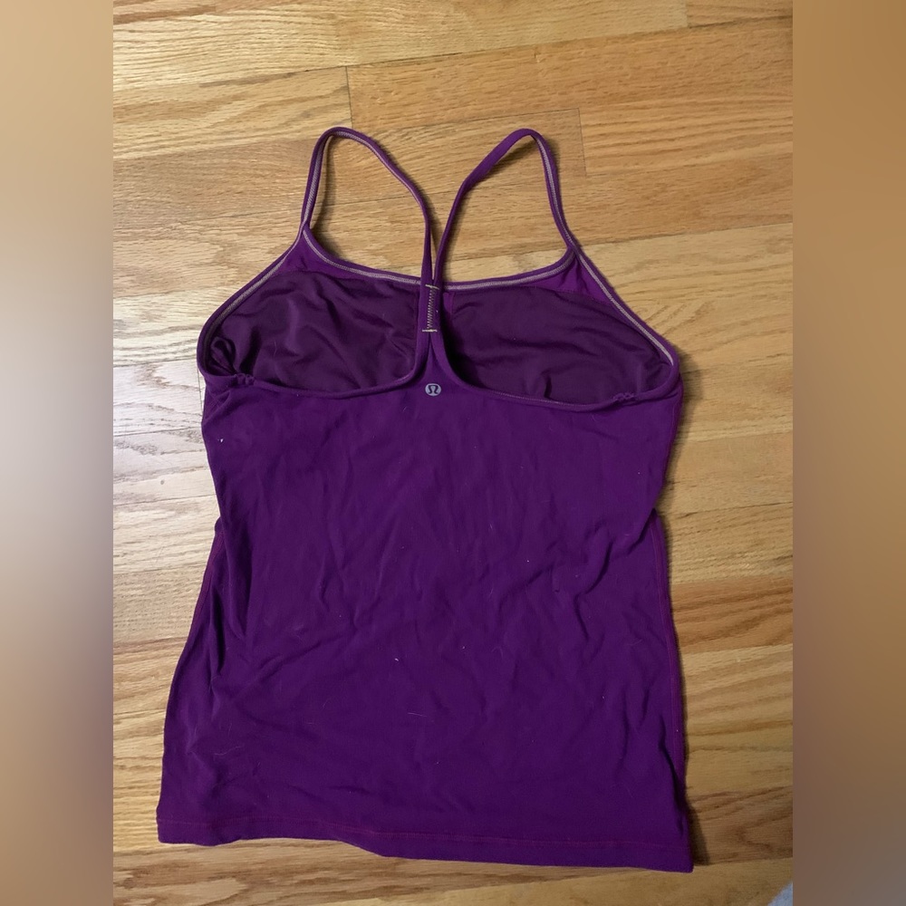Lululemon purple tank